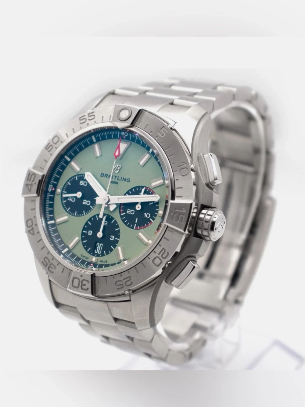 Breitling Avenger B01 Watch Chronograph 44mm Green Dial AB0147101L1A1